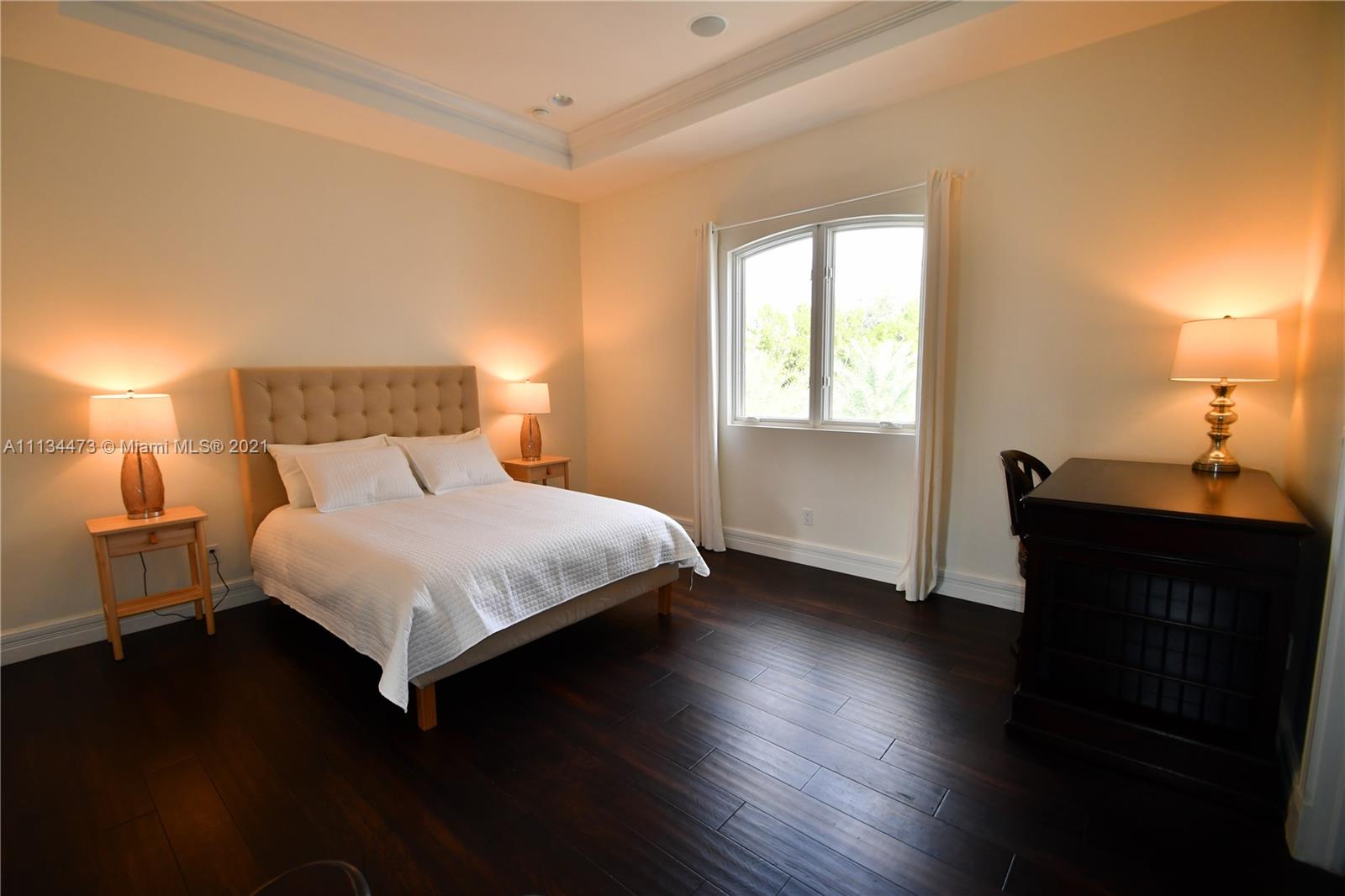 ESTATES AT SUNSHINE RANCH - Residential Lease