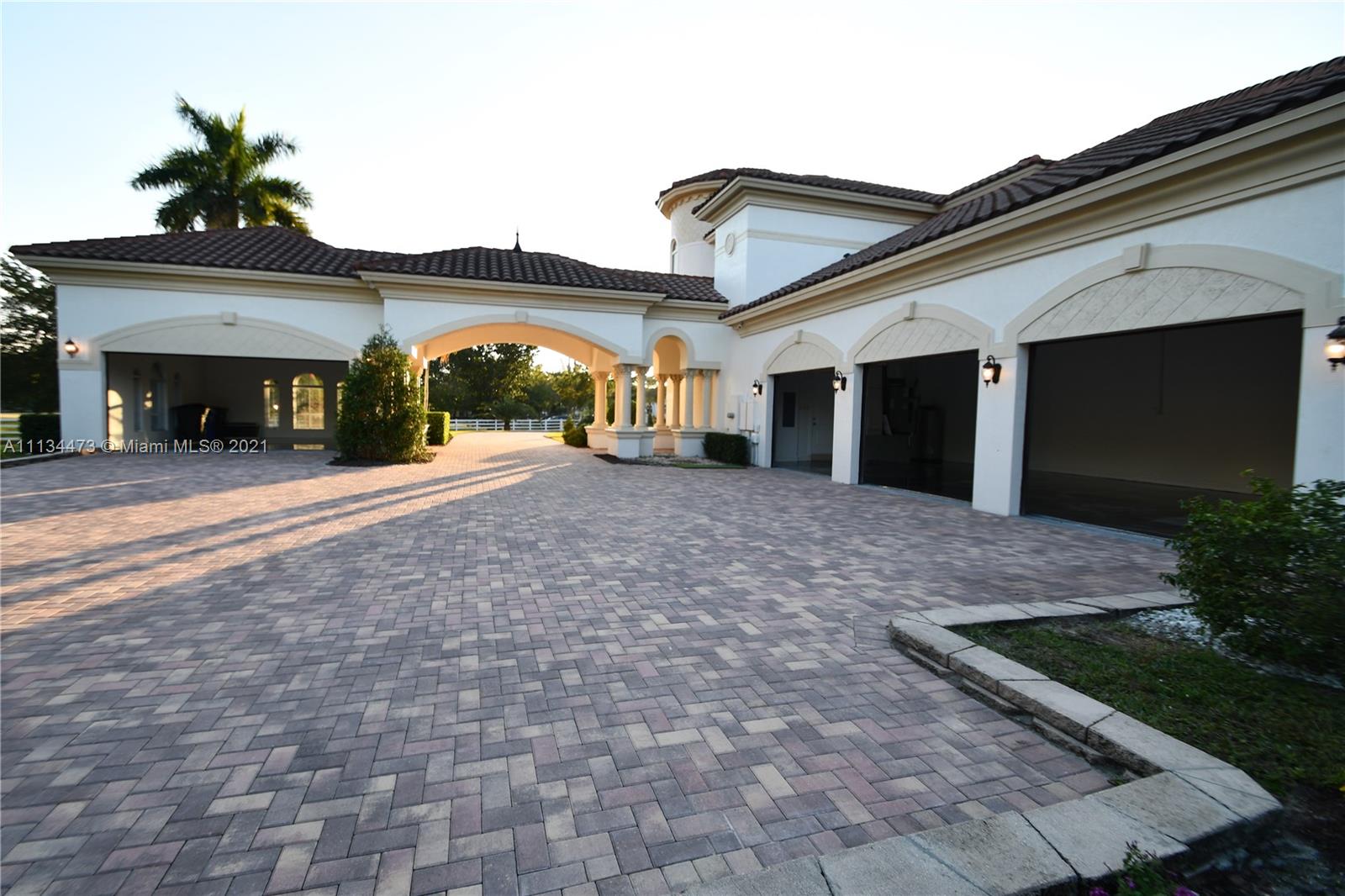 ESTATES AT SUNSHINE RANCH - Residential Lease
