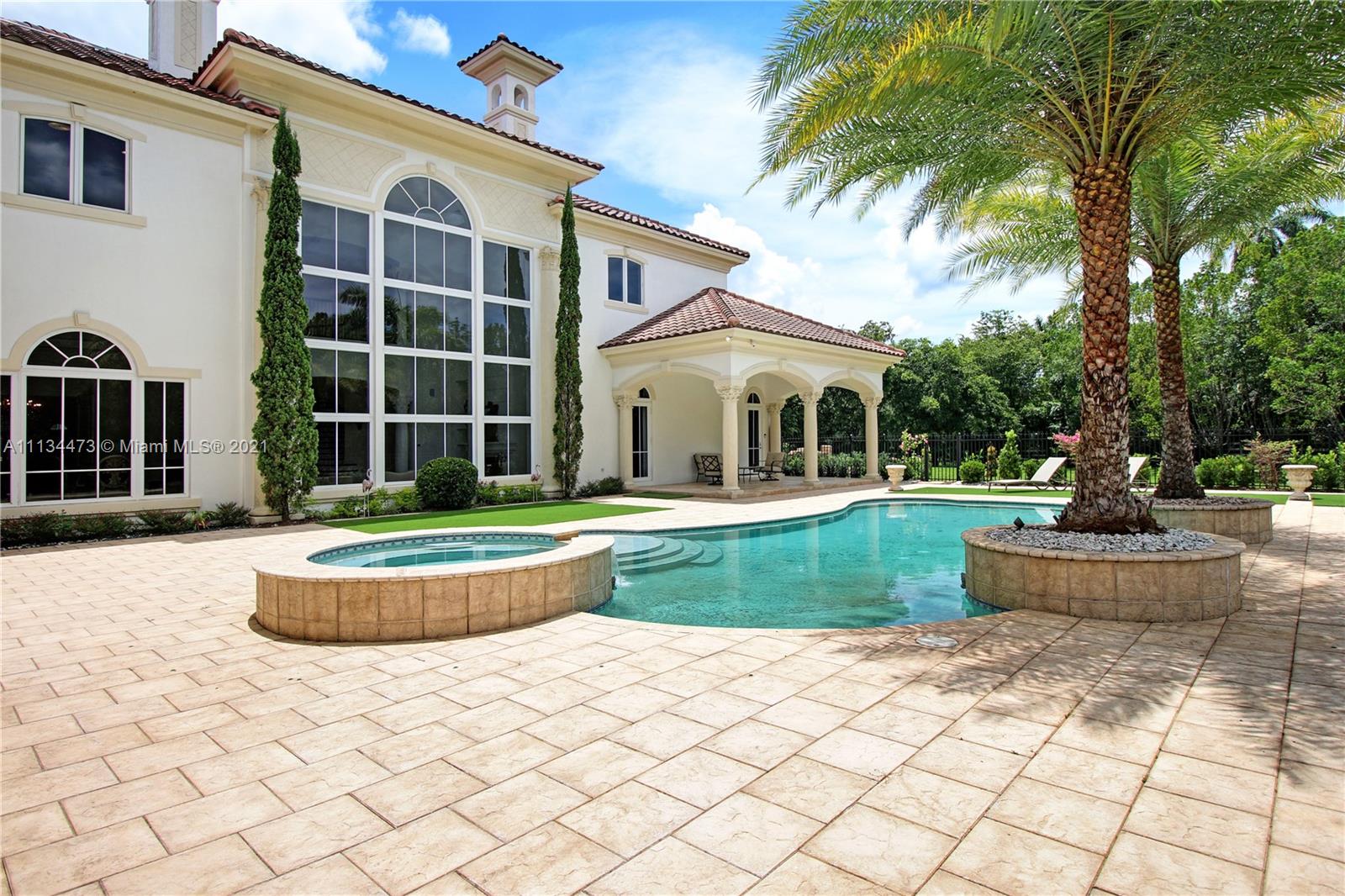 ESTATES AT SUNSHINE RANCH - Residential Lease
