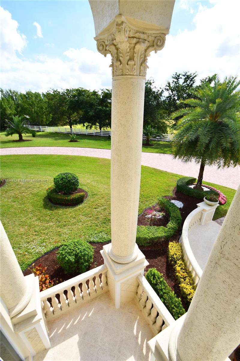 ESTATES AT SUNSHINE RANCH - Residential Lease