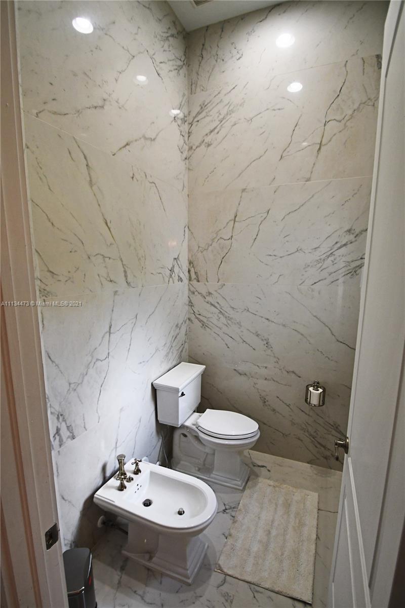 ESTATES AT SUNSHINE RANCH - Residential Lease