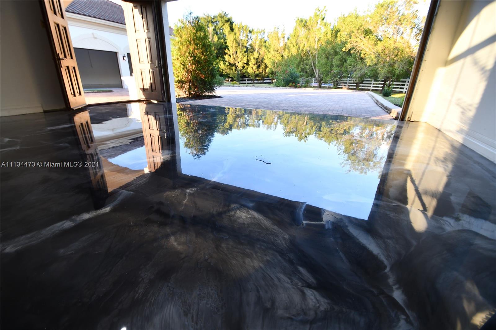 ESTATES AT SUNSHINE RANCH - Residential Lease