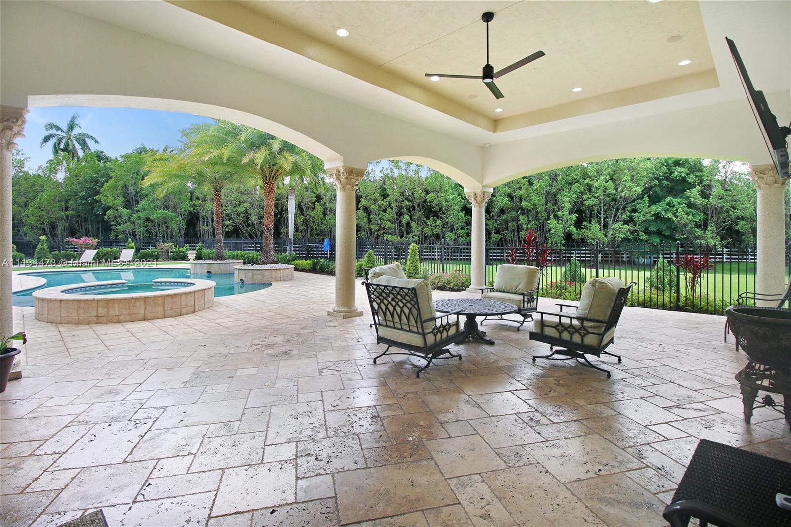 ESTATES AT SUNSHINE RANCH - Residential Lease