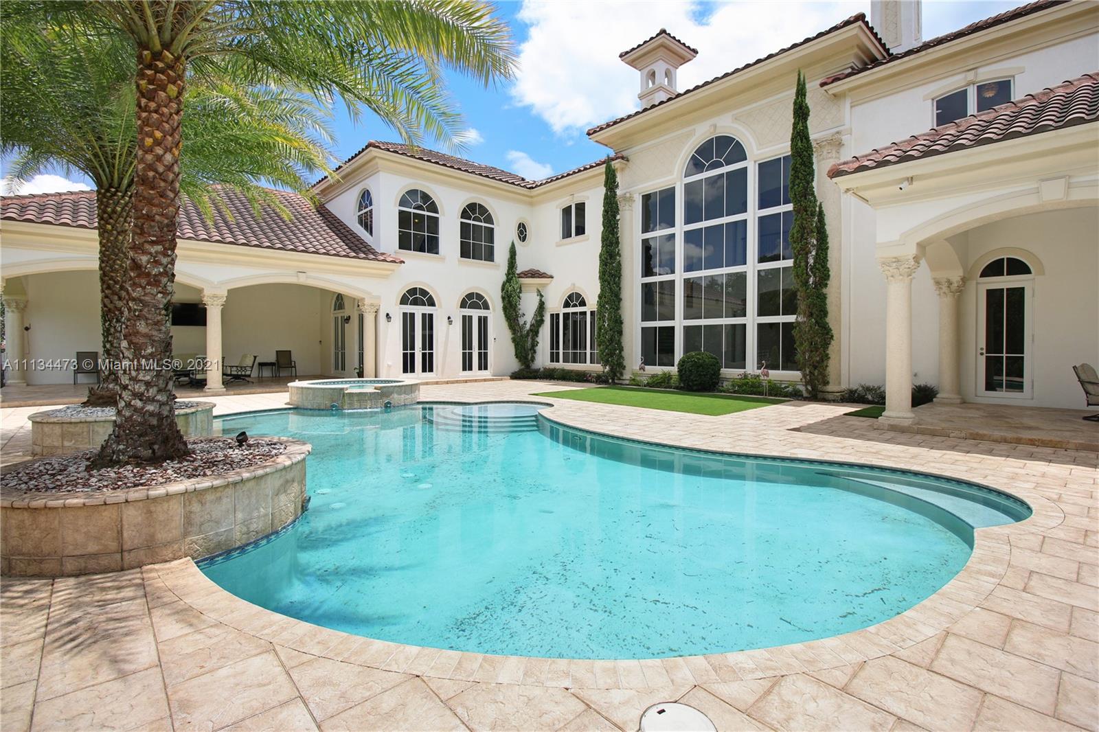ESTATES AT SUNSHINE RANCH - Residential Lease