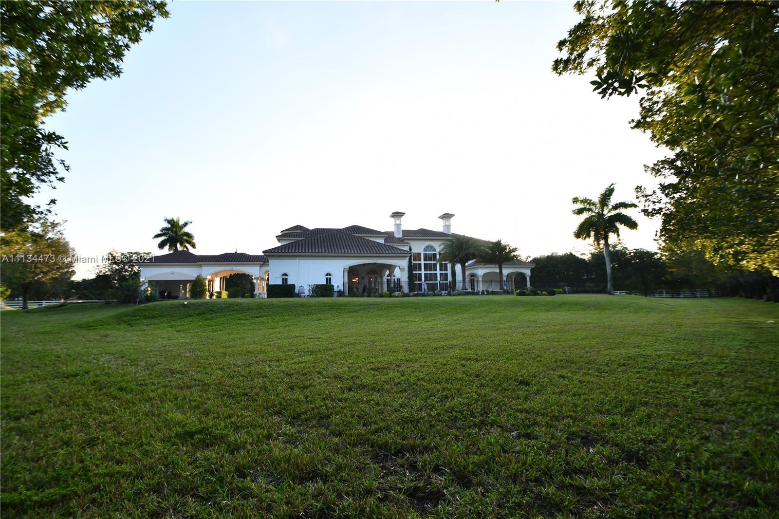ESTATES AT SUNSHINE RANCH - Residential Lease