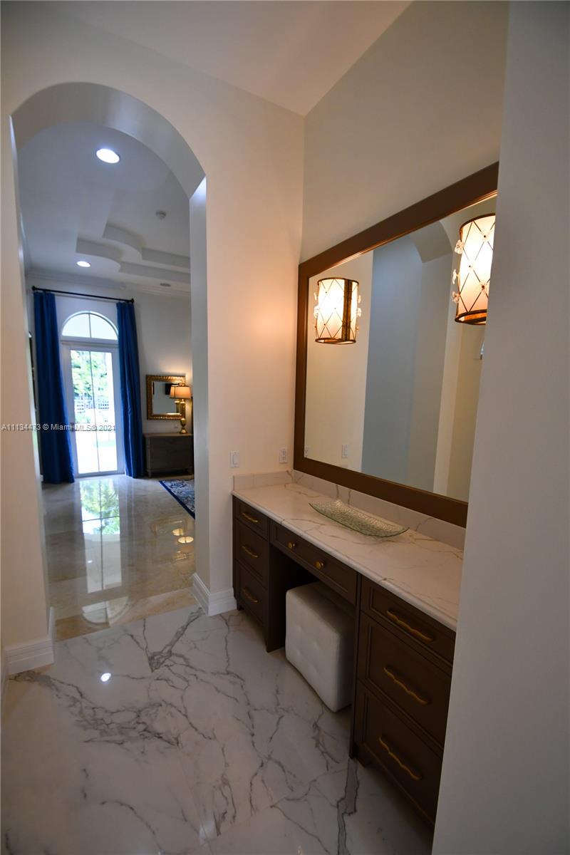 ESTATES AT SUNSHINE RANCH - Residential Lease