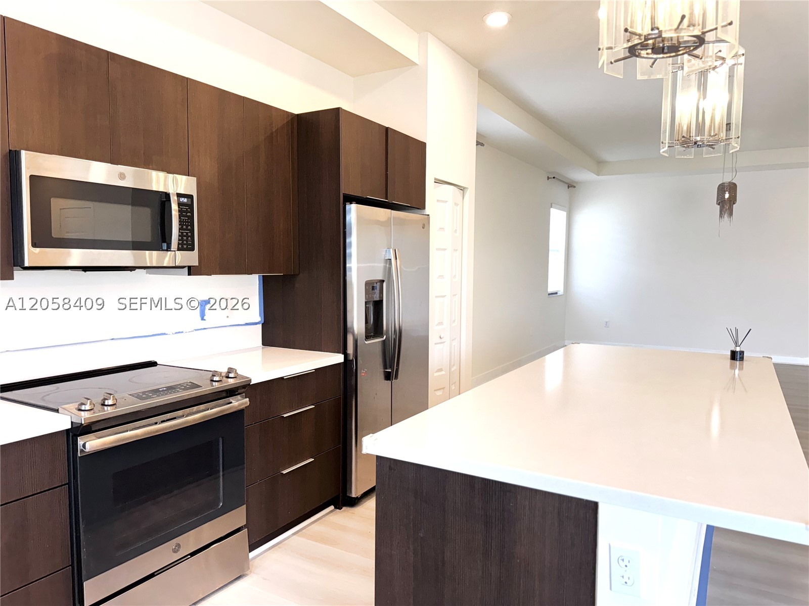 HIGHLAND AT PARK CENTRAL - Residential
