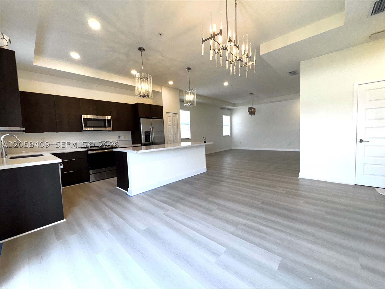 HIGHLAND AT PARK CENTRAL - Residential