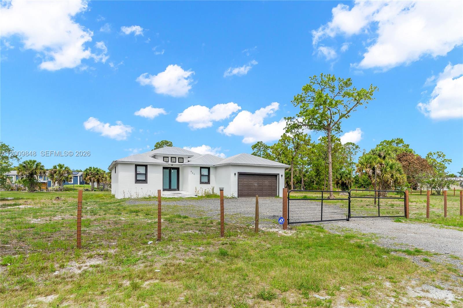 Montura Ranch - Residential
