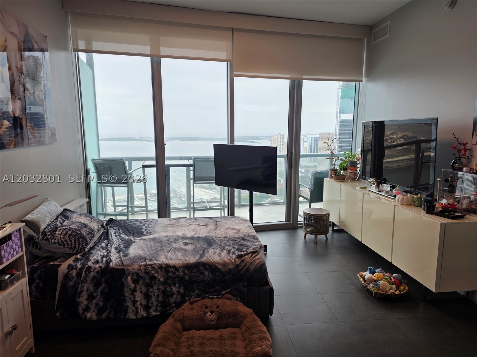 MARINABLUE CONDO - Residential