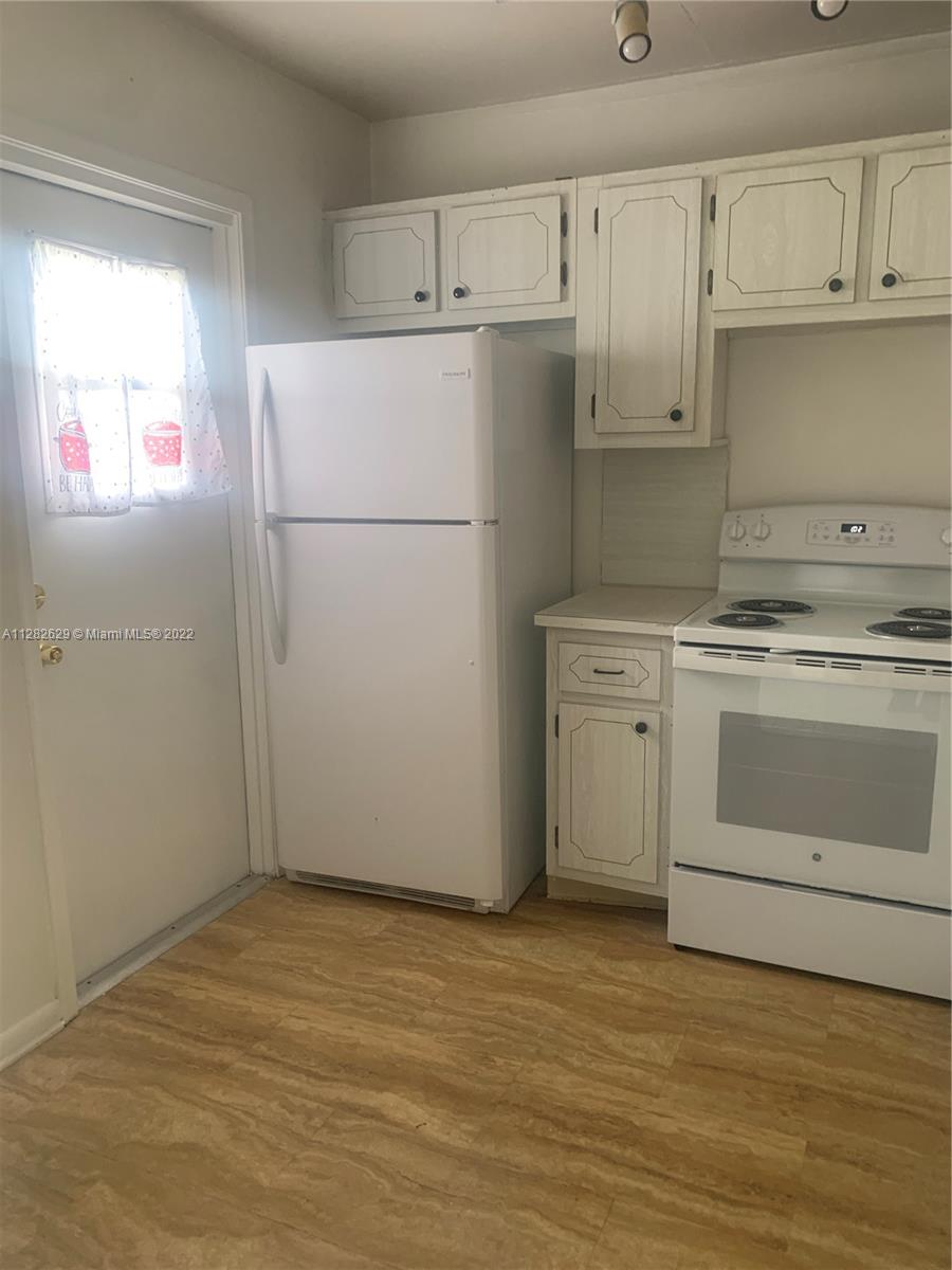 MEADOWBROOK TOWERS CONDO - Residential