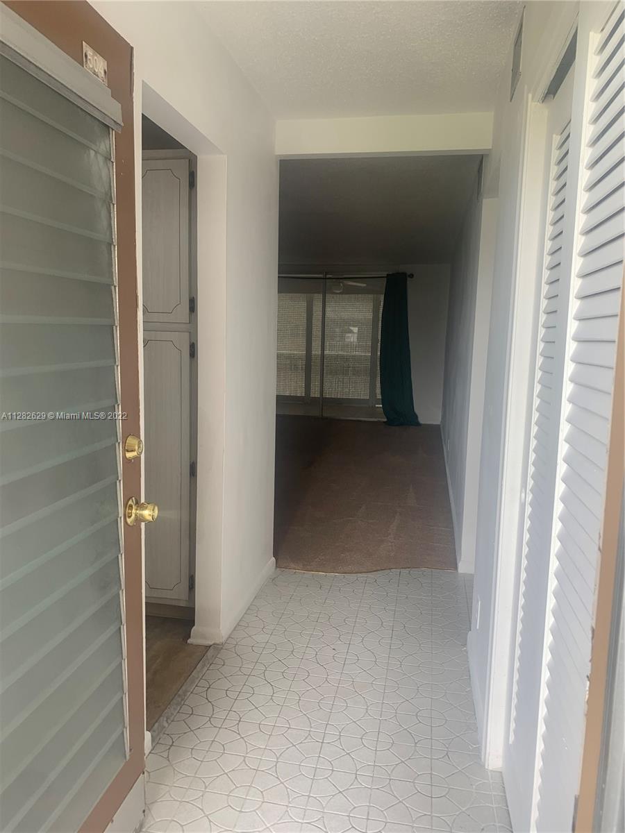 MEADOWBROOK TOWERS CONDO - Residential