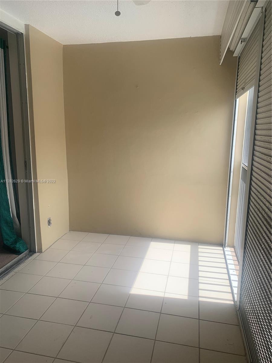 MEADOWBROOK TOWERS CONDO - Residential