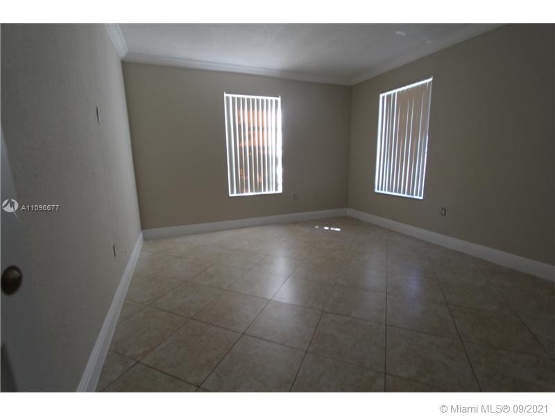 BELLA VENEZIA CONDO - Residential Lease