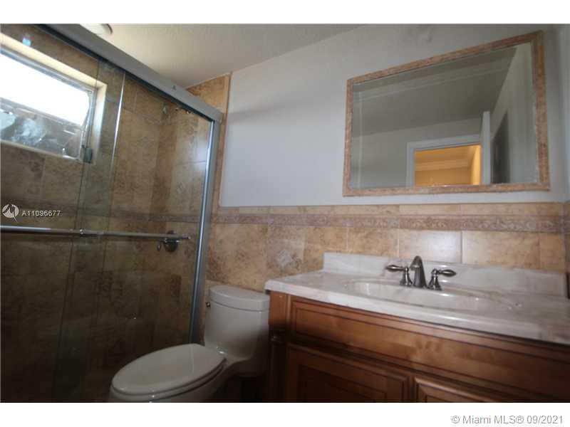 BELLA VENEZIA CONDO - Residential Lease