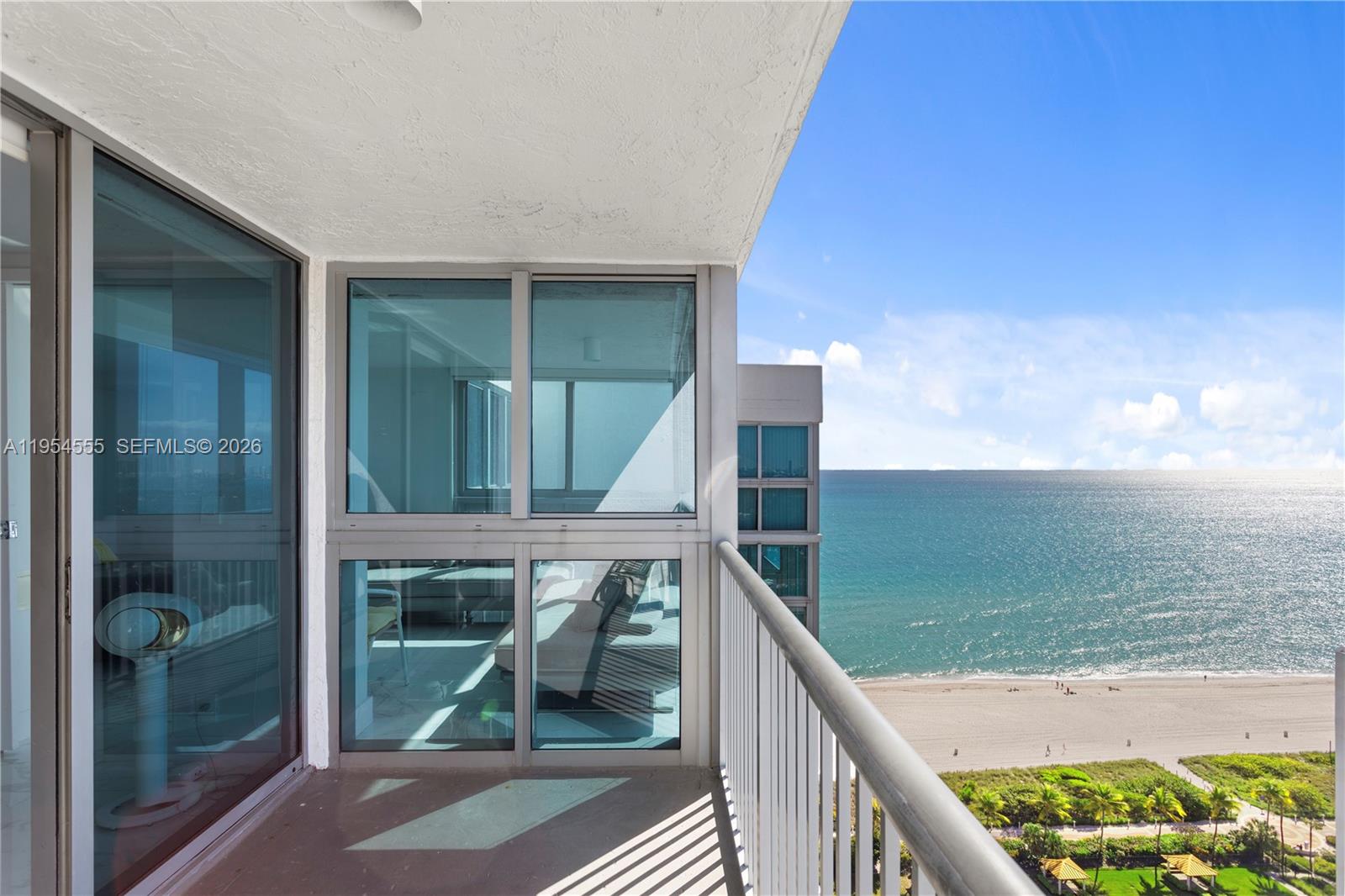 MIRASOL OCEAN TOWERS COND - Residential