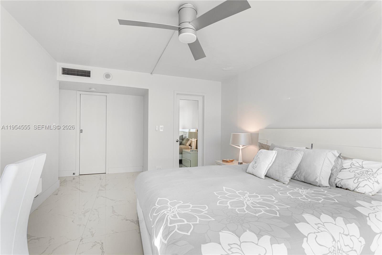 MIRASOL OCEAN TOWERS COND - Residential