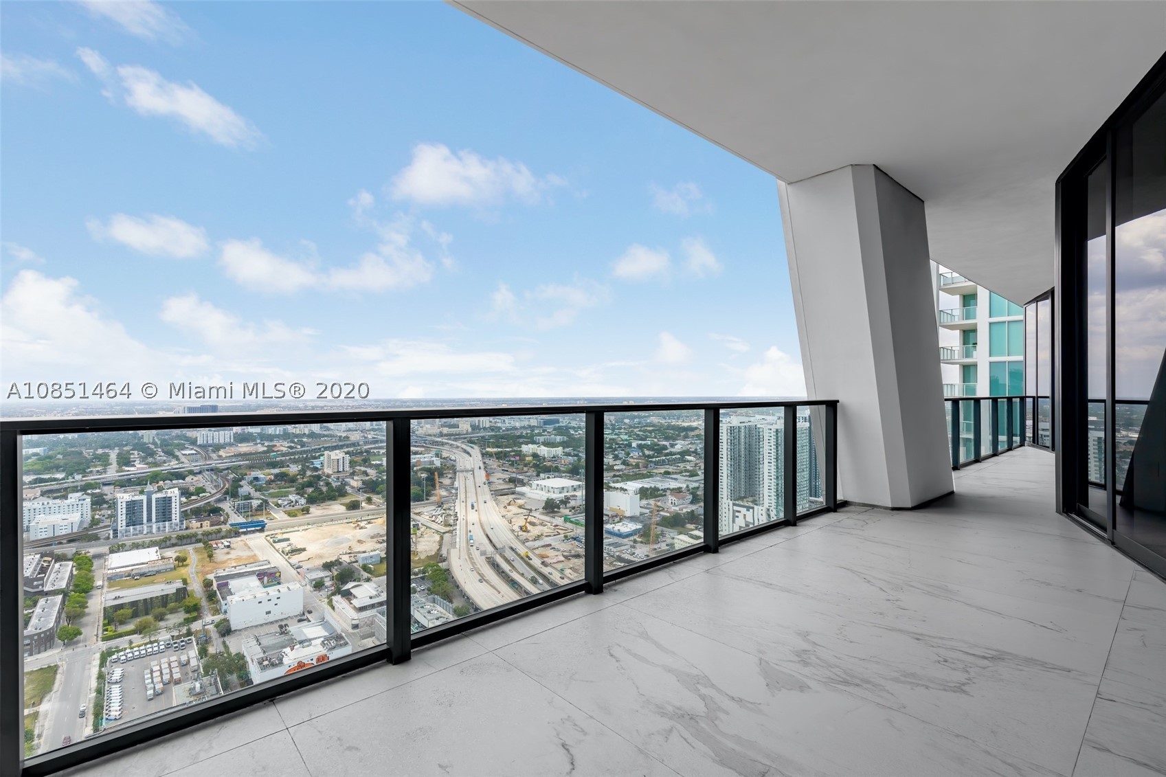 ONE THOUSAND MUSEUM CONDO - Residential