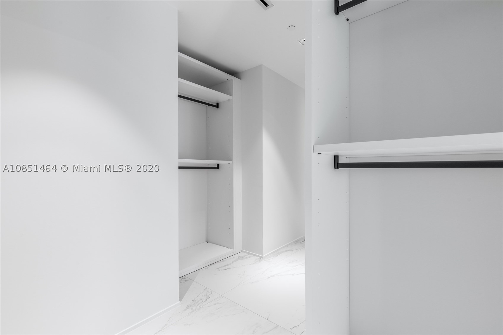 ONE THOUSAND MUSEUM CONDO - Residential