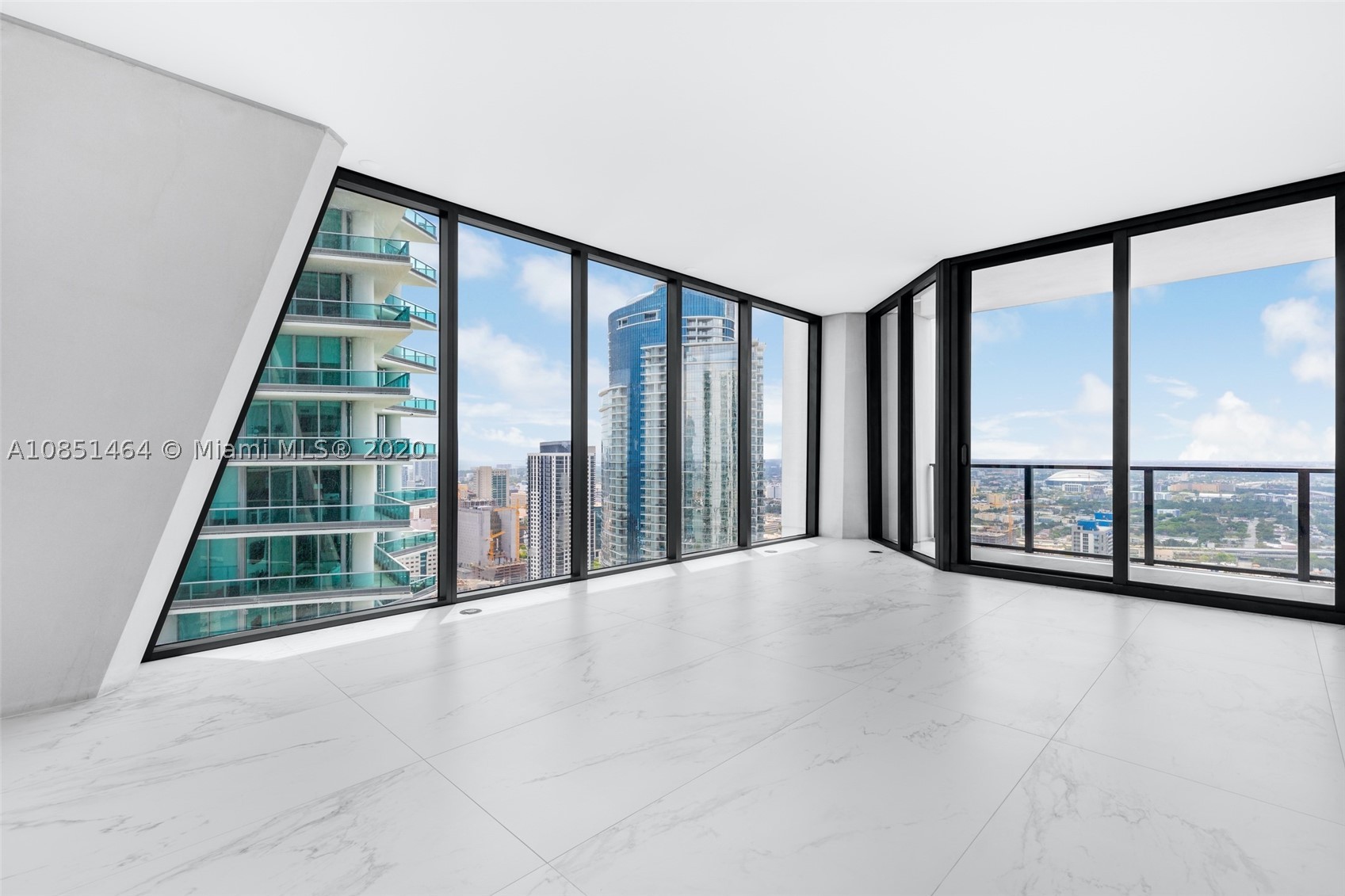 ONE THOUSAND MUSEUM CONDO - Residential