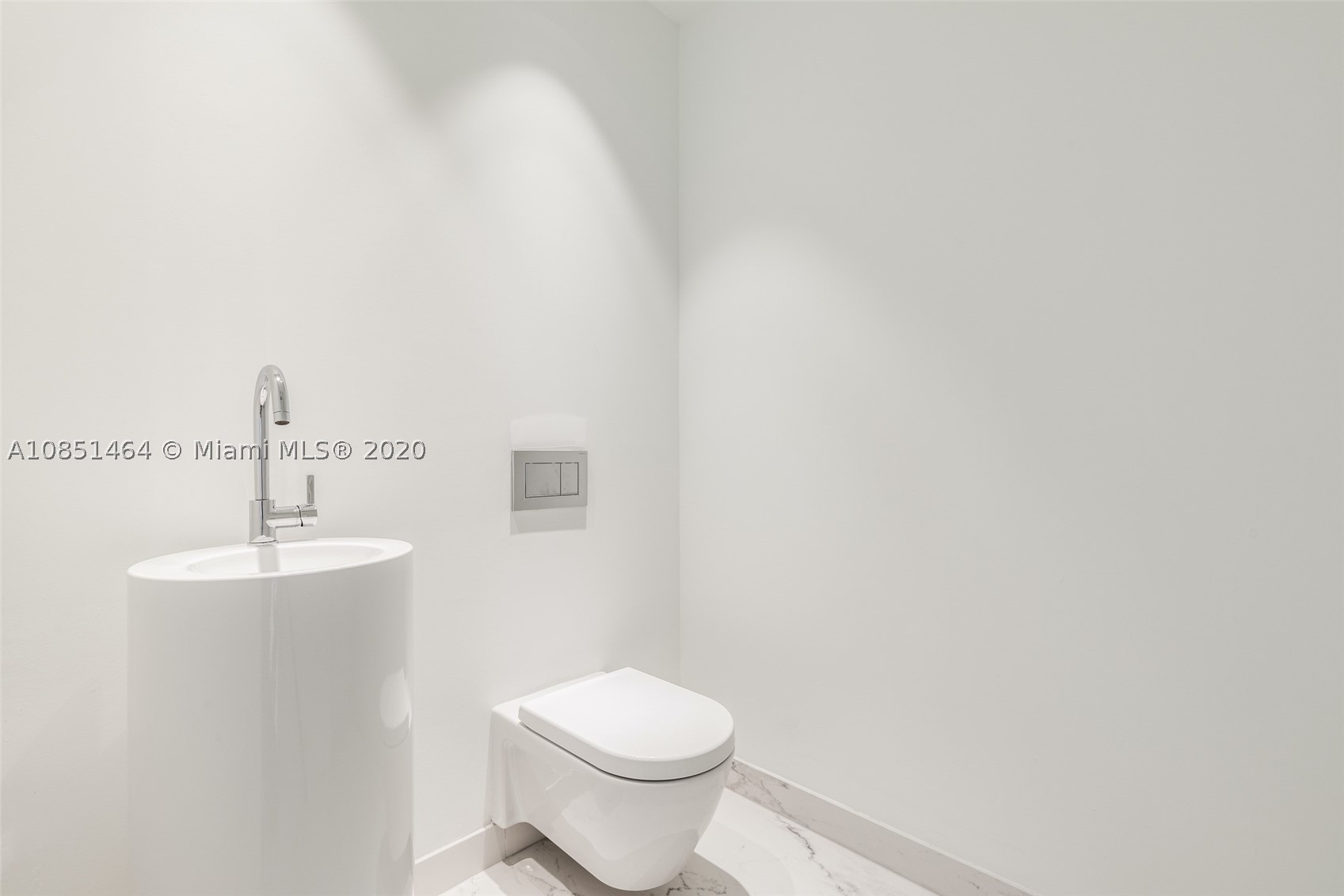 ONE THOUSAND MUSEUM CONDO - Residential