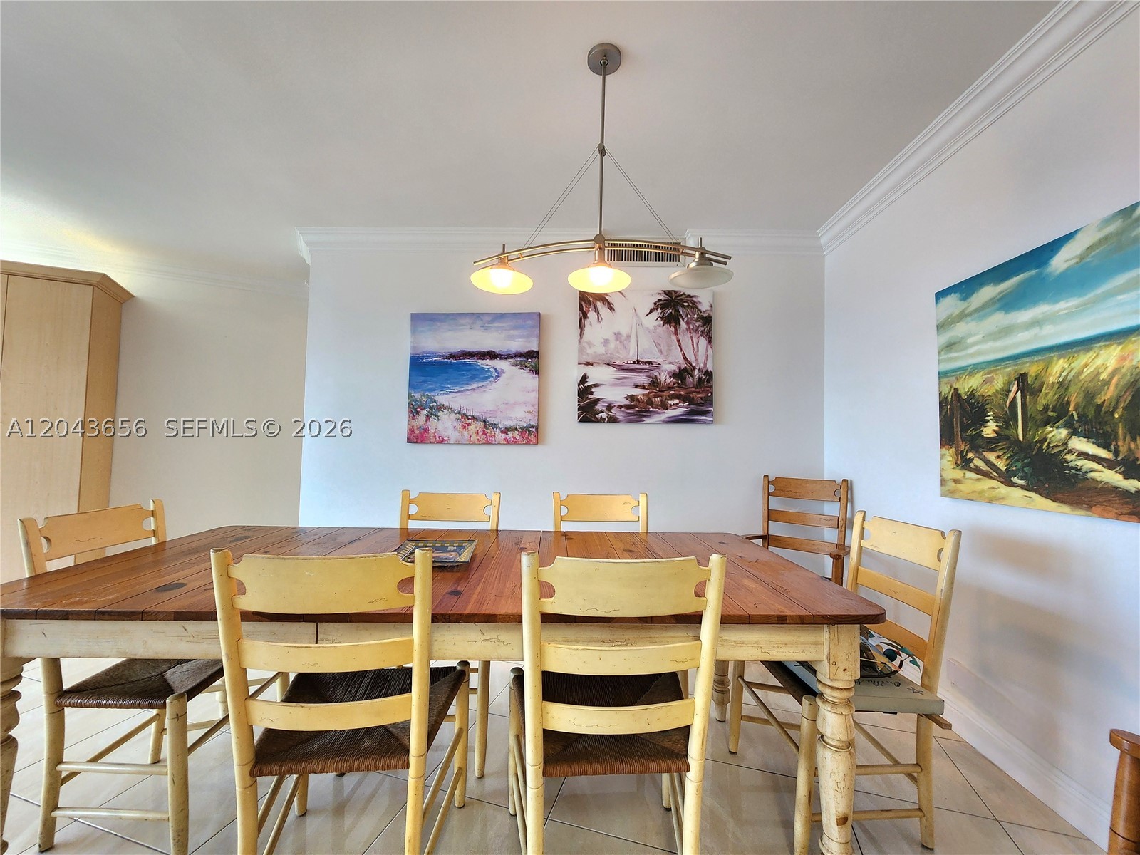 ALEXANDER TOWERS CONDO - Residential