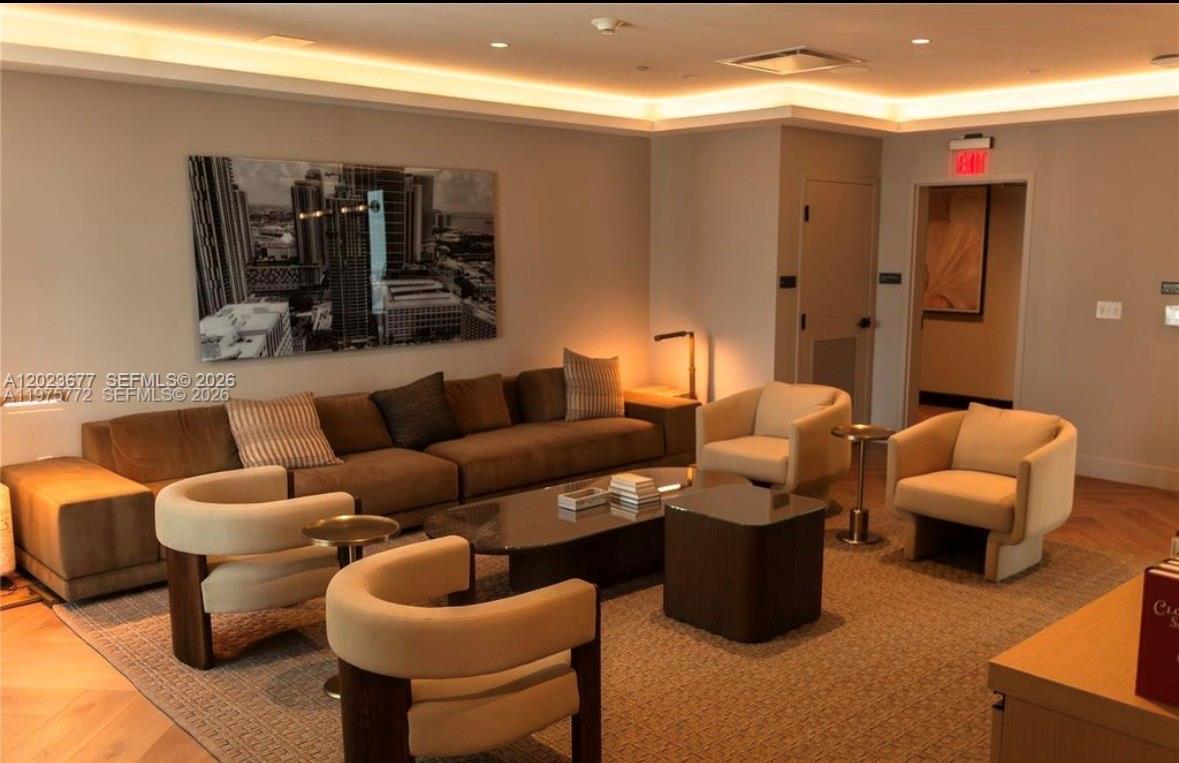 501 1ST AVE - Residential