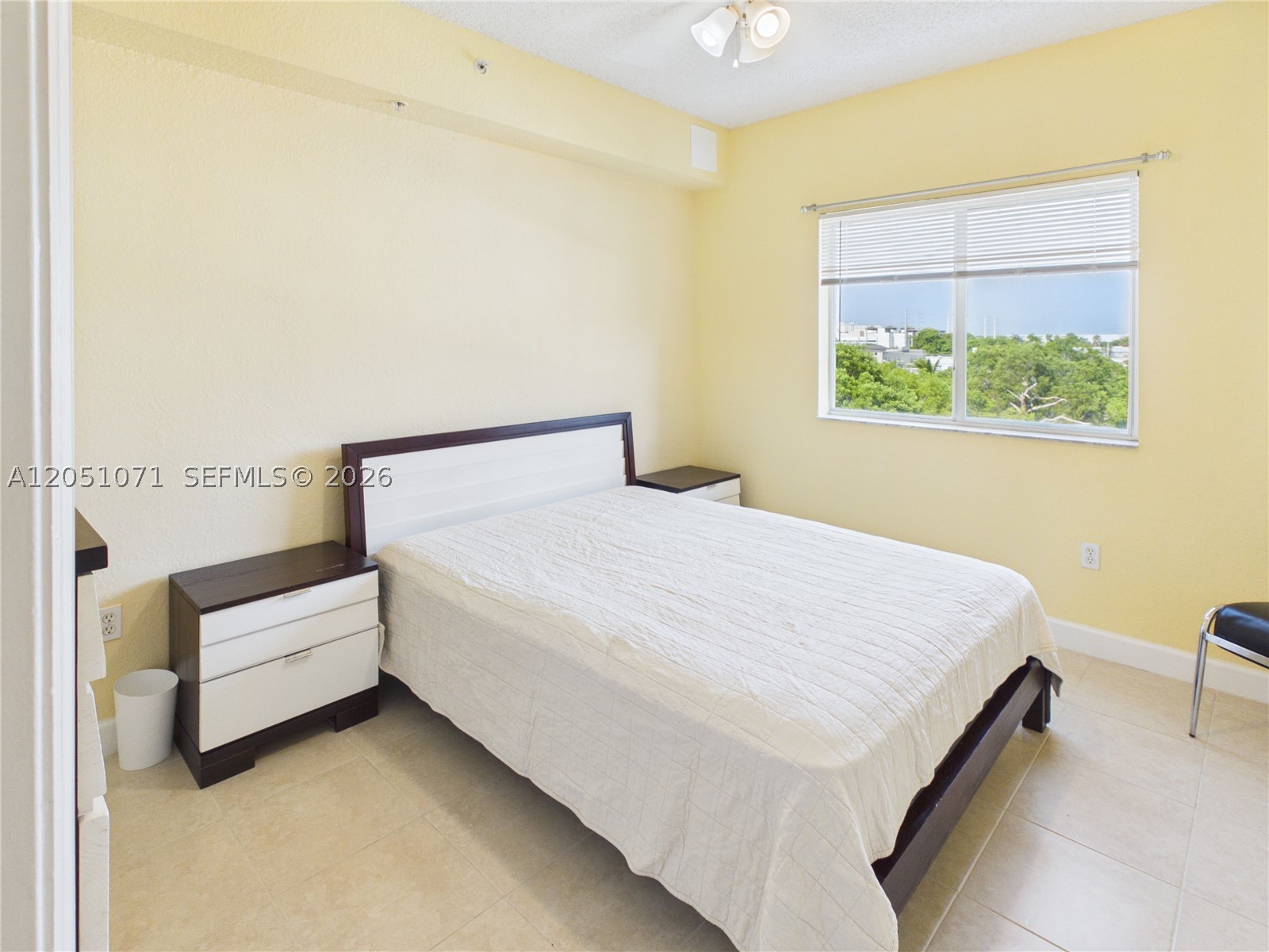VALENCIA CONDO - Residential