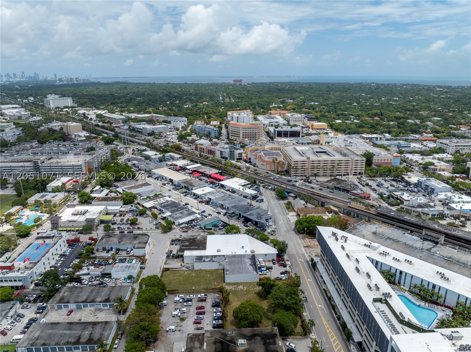 VALENCIA CONDO - Residential