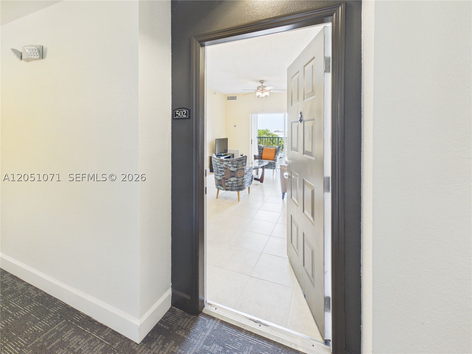 VALENCIA CONDO - Residential
