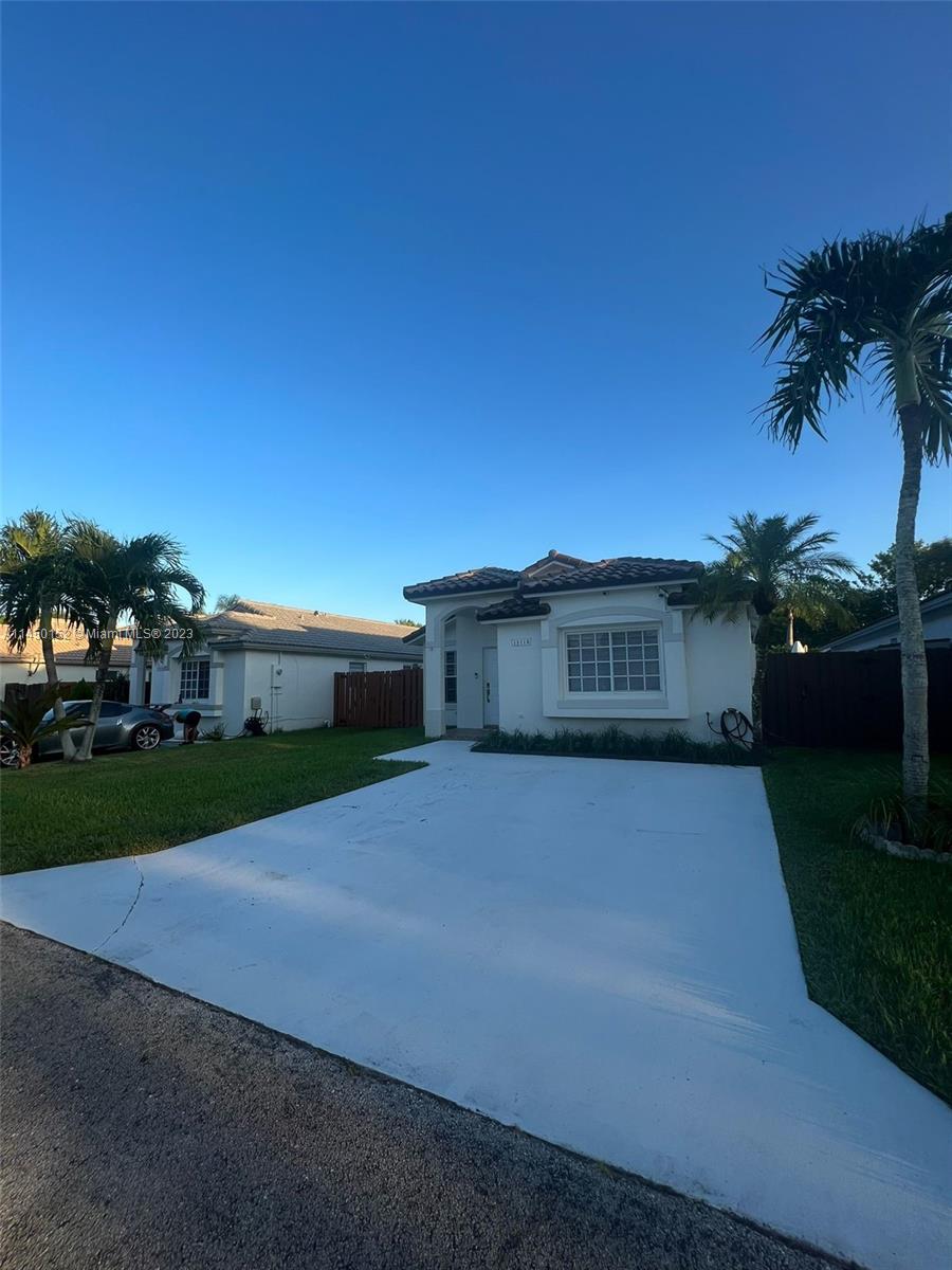 BRIGHTONS MEADOW TRACE - Residential Lease