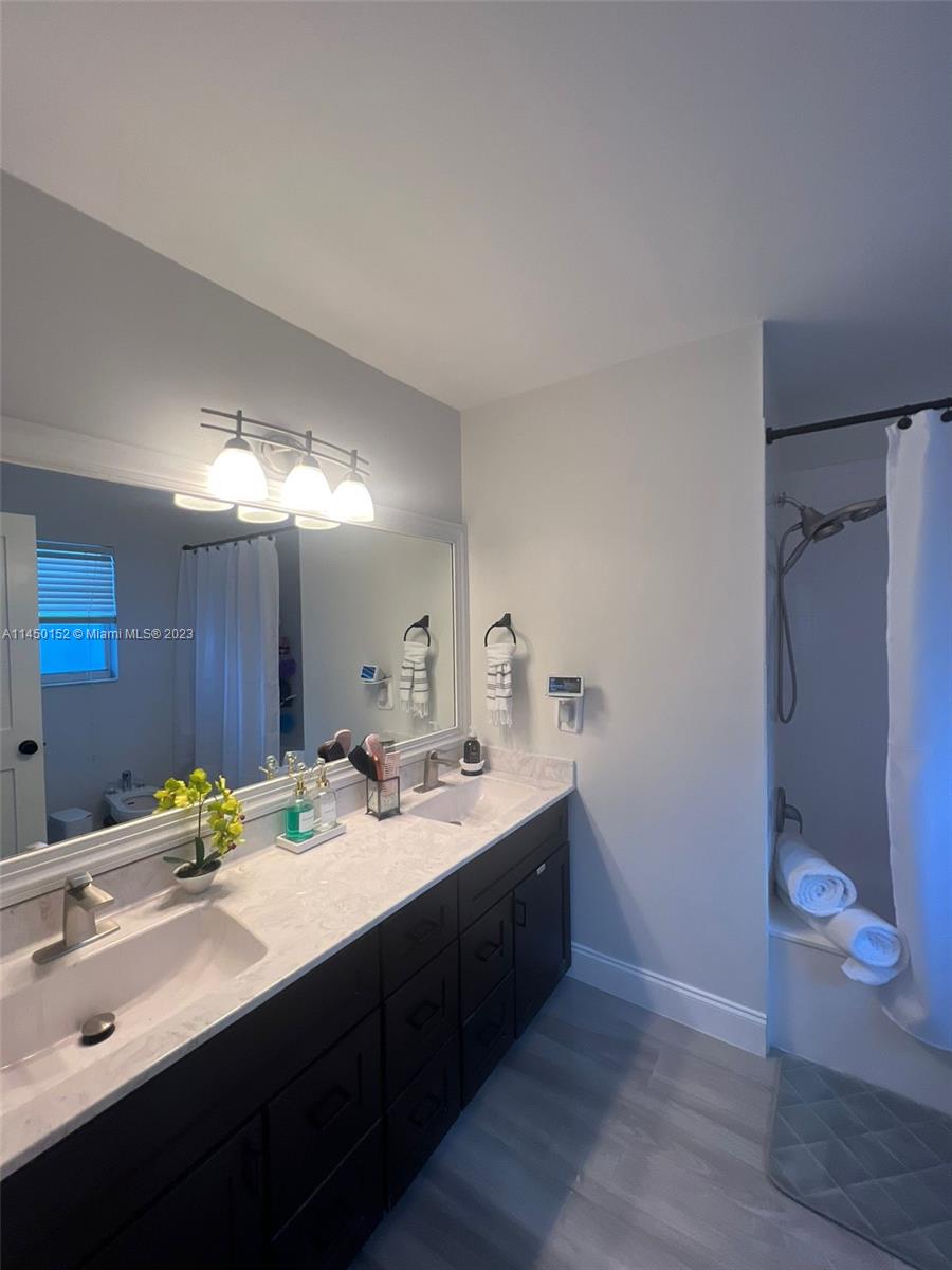 BRIGHTONS MEADOW TRACE - Residential Lease