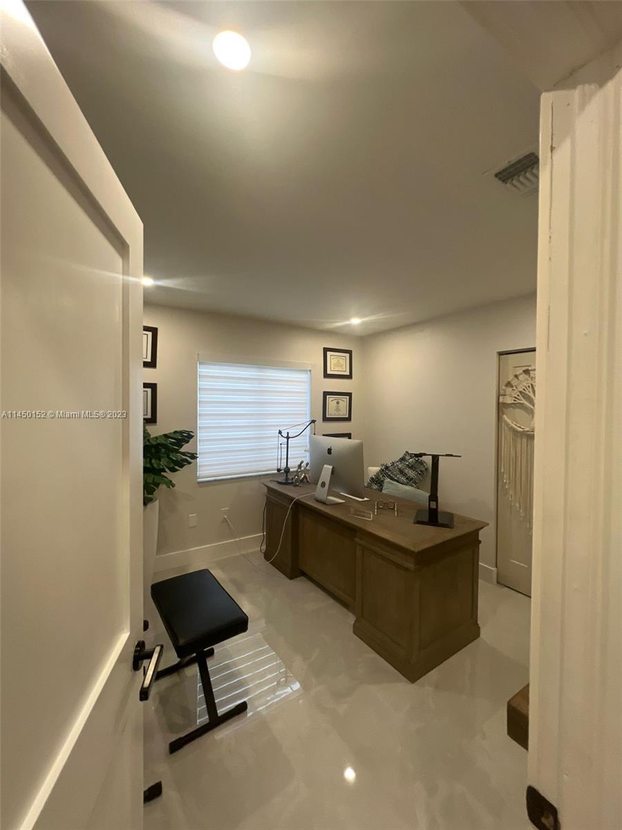BRIGHTONS MEADOW TRACE - Residential Lease