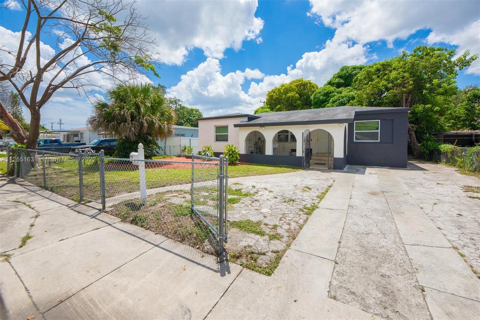 PLAT NO 1 OPA LOCKA - Residential