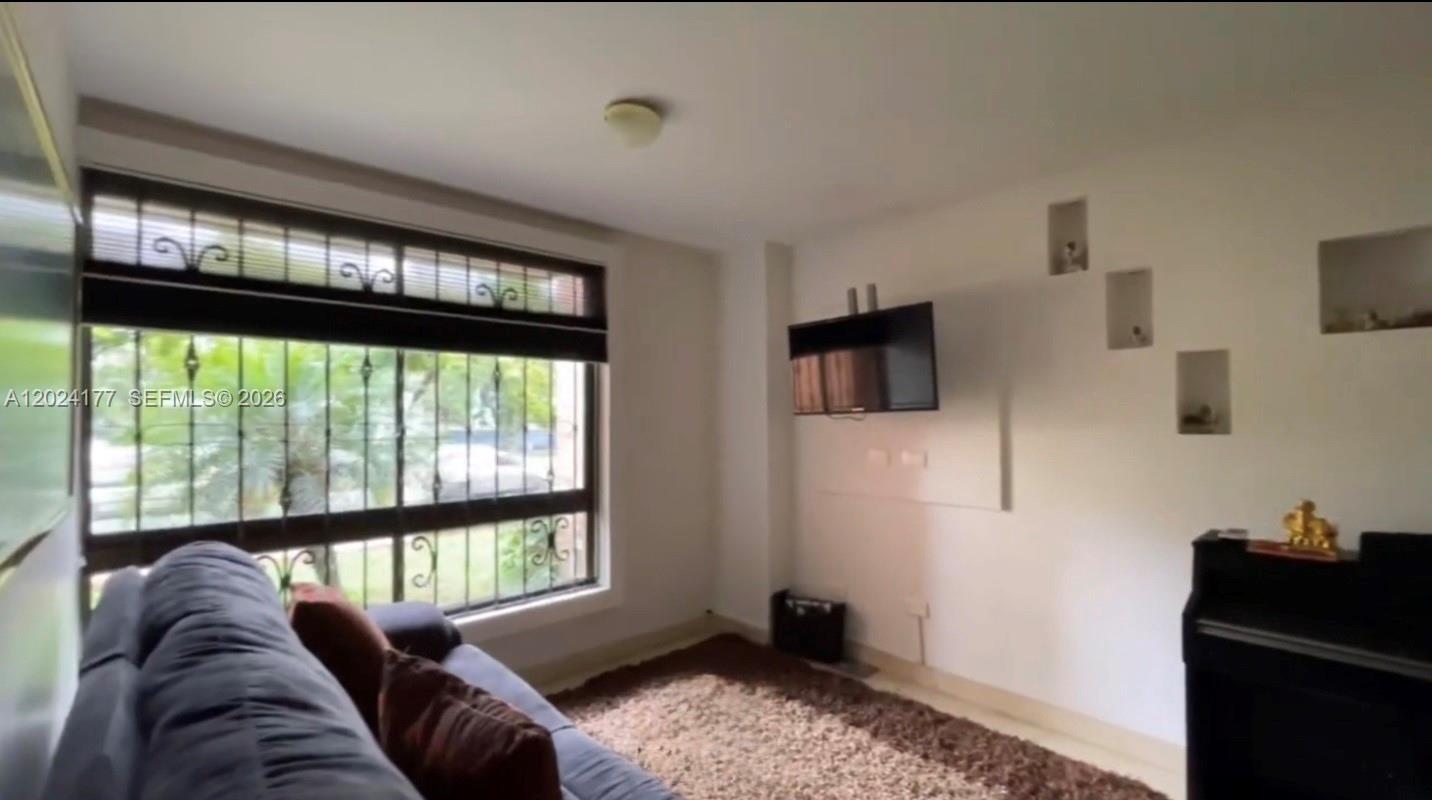 Bosques del Pinar - Residential