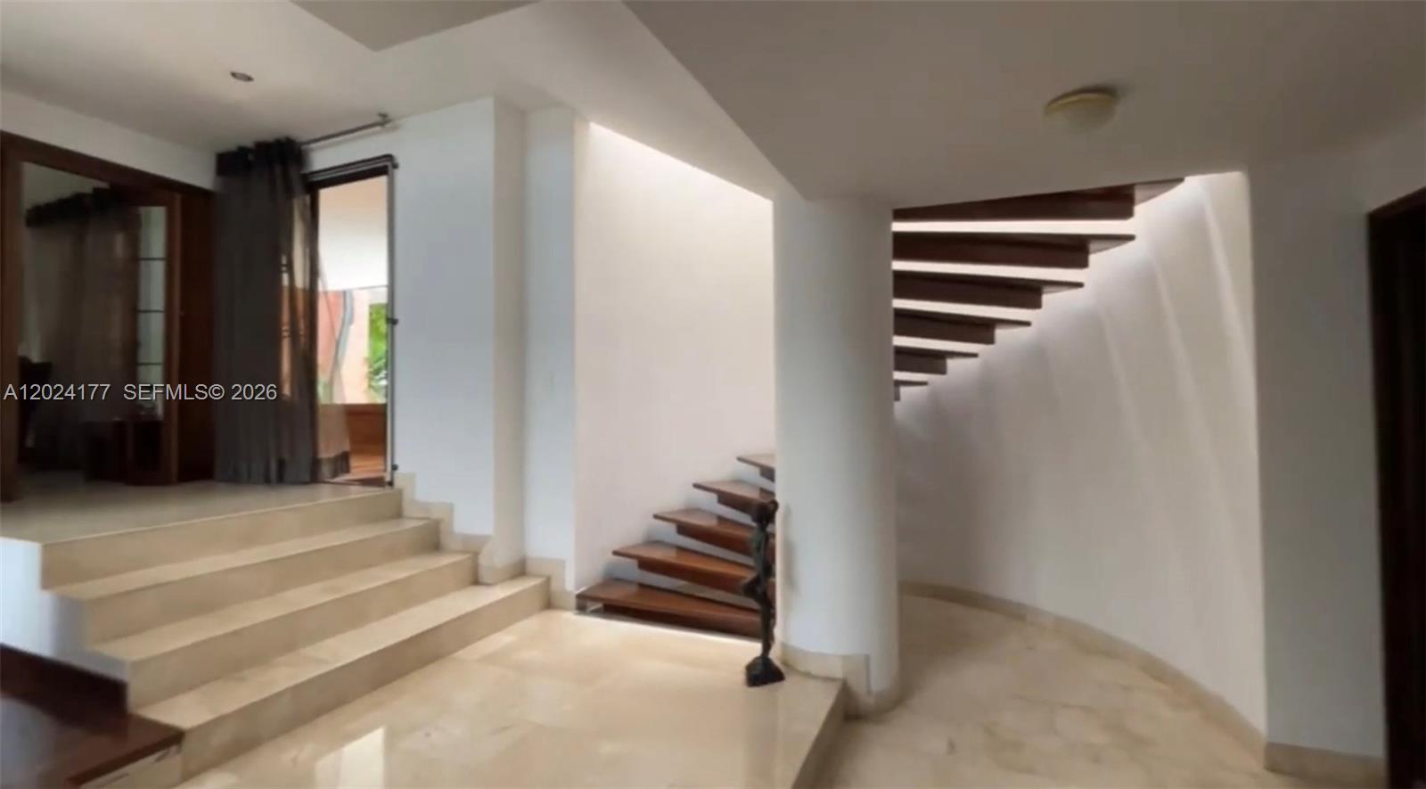 Bosques del Pinar - Residential