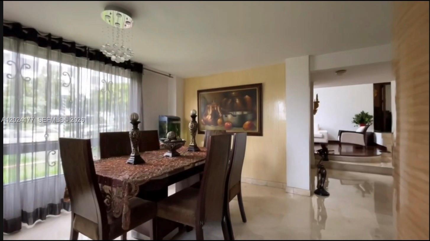 Bosques del Pinar - Residential