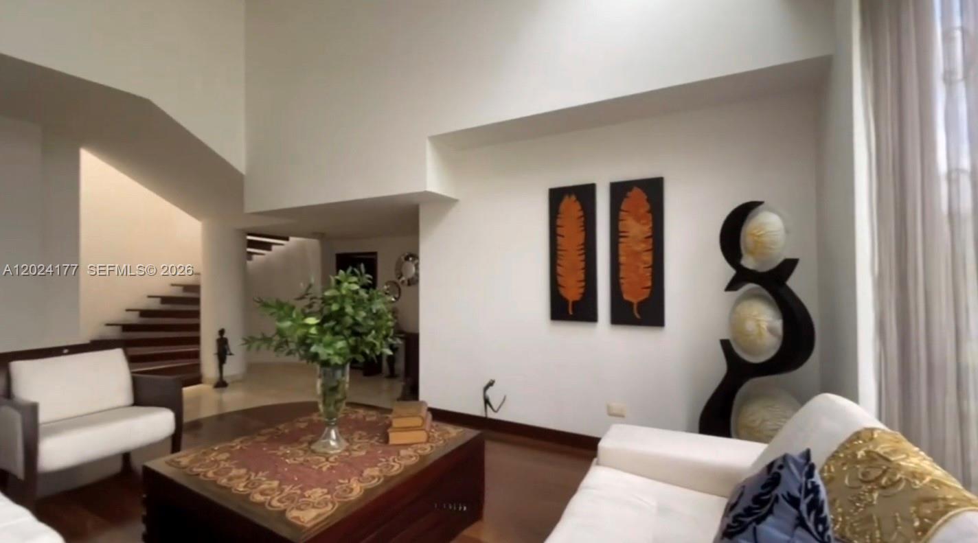 Bosques del Pinar - Residential