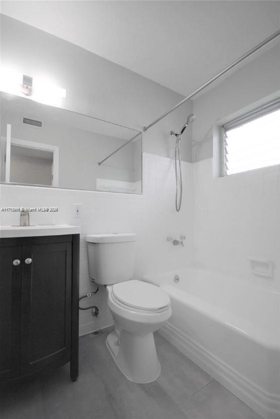 BAY HARBOR ISLAND - Residential Lease