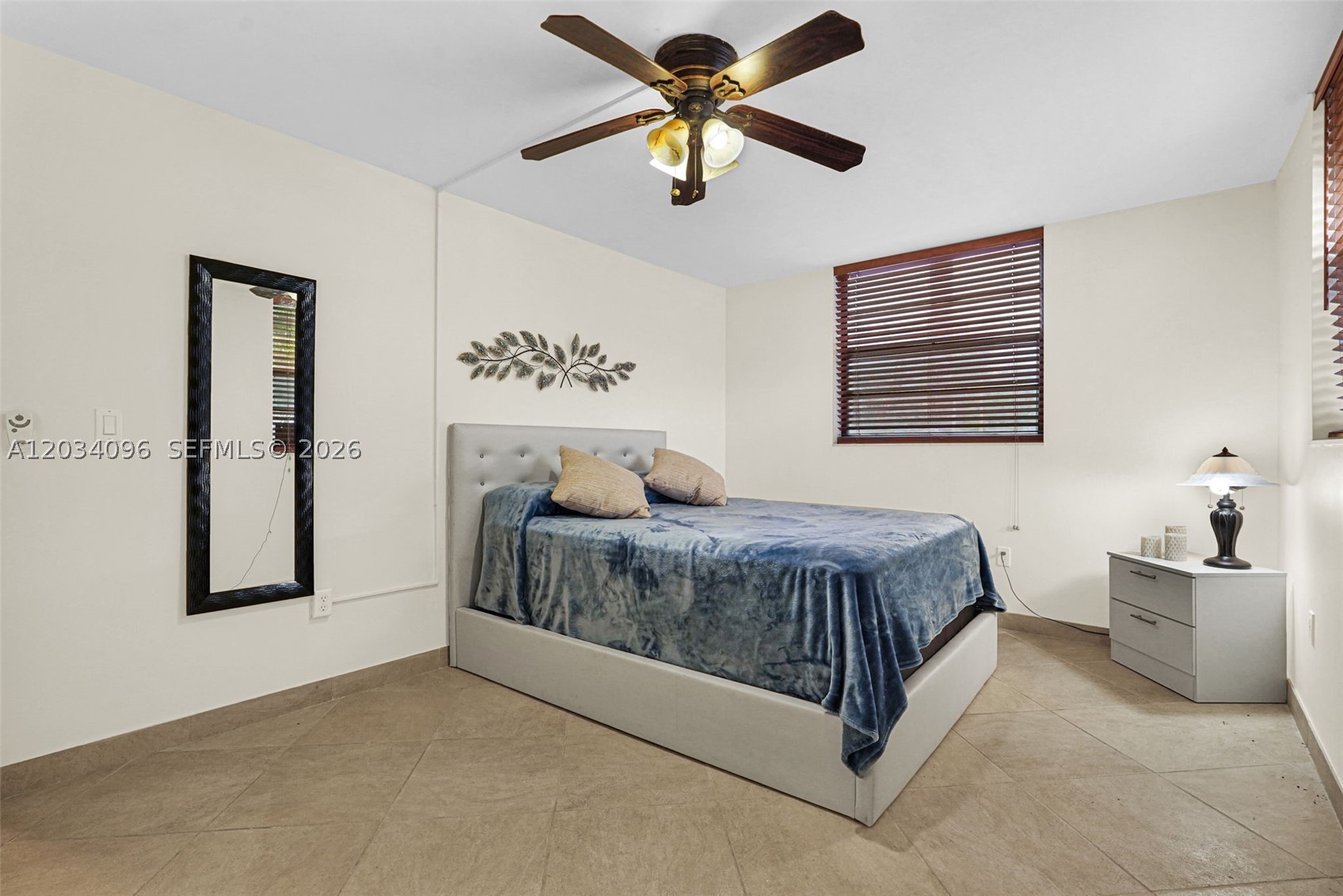 GARDENS OF KENDALL SO CON - Residential Lease
