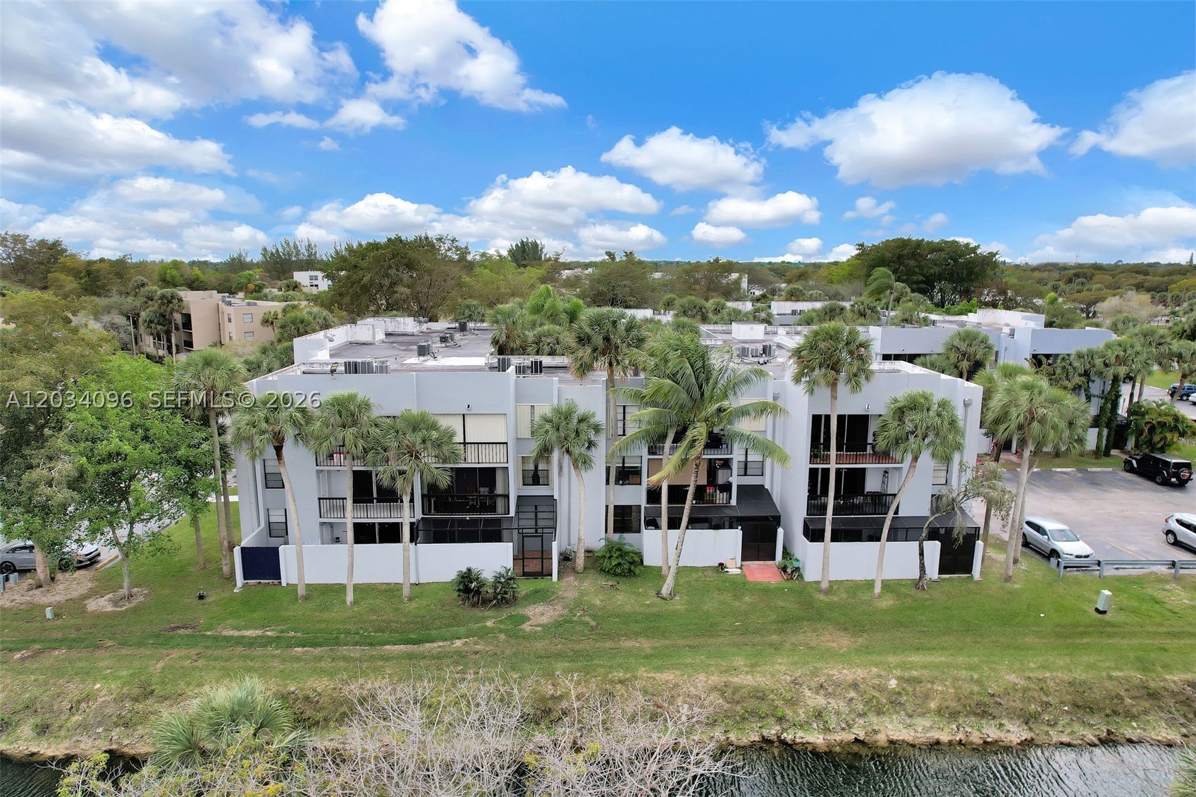 GARDENS OF KENDALL SO CON - Residential Lease