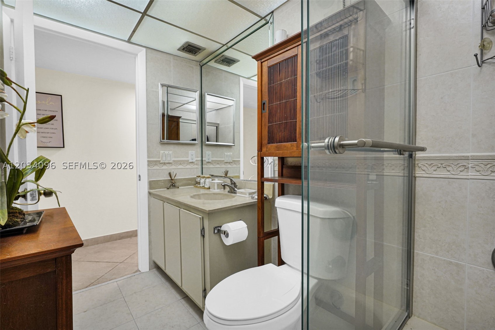 GARDENS OF KENDALL SO CON - Residential Lease