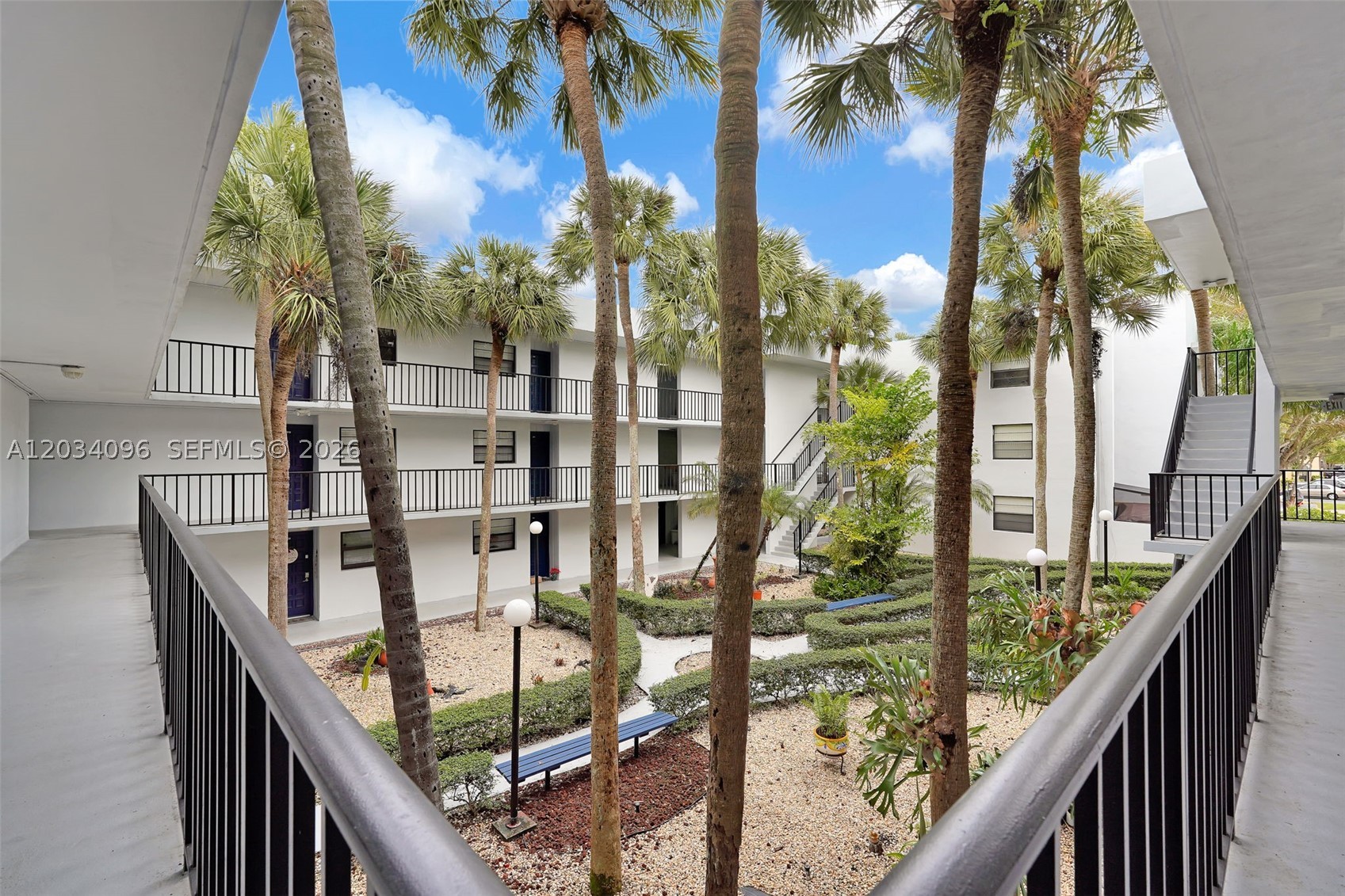 GARDENS OF KENDALL SO CON - Residential Lease