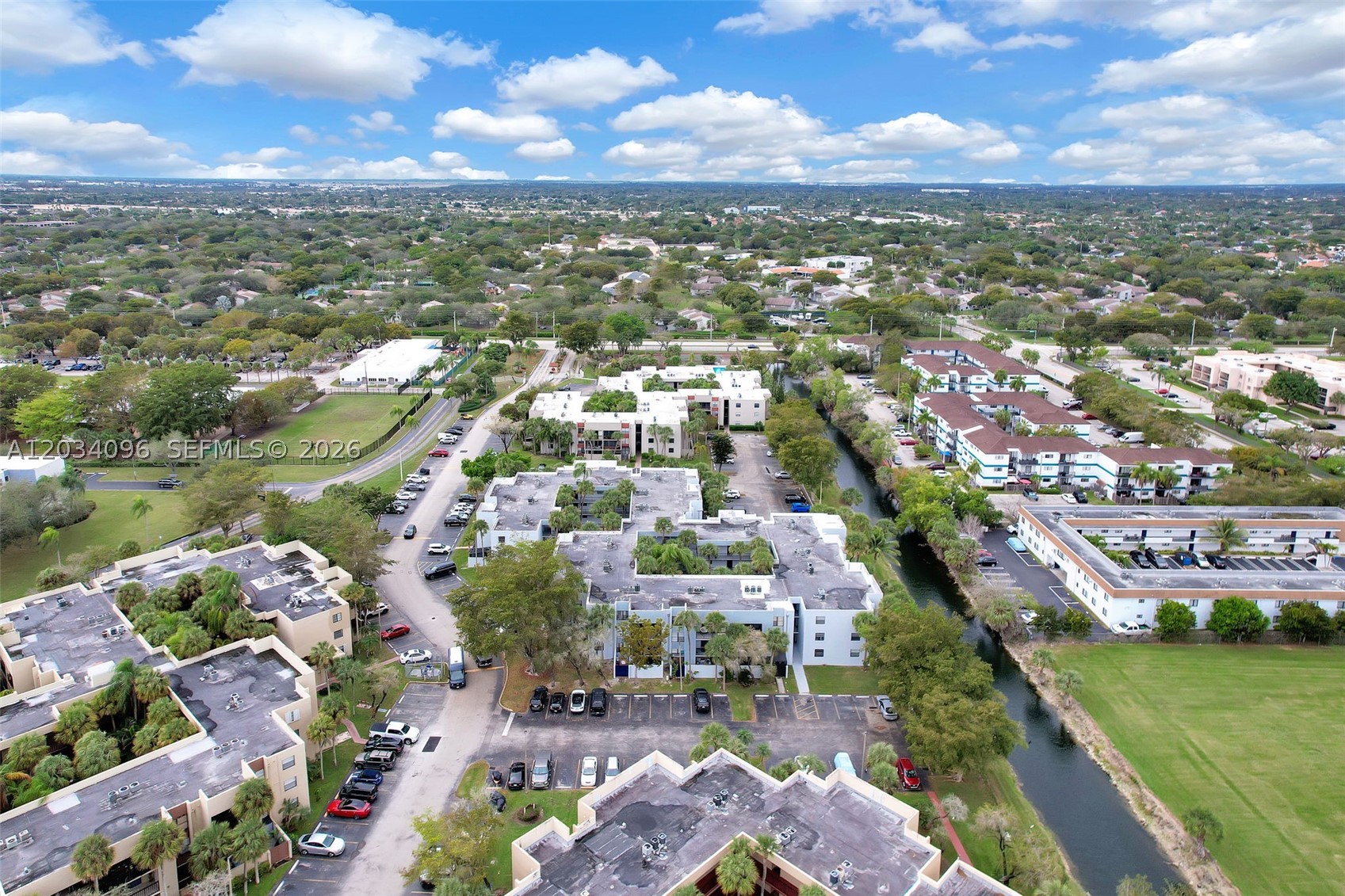 GARDENS OF KENDALL SO CON - Residential Lease