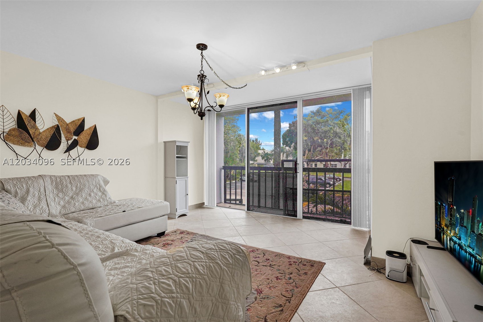 GARDENS OF KENDALL SO CON - Residential Lease