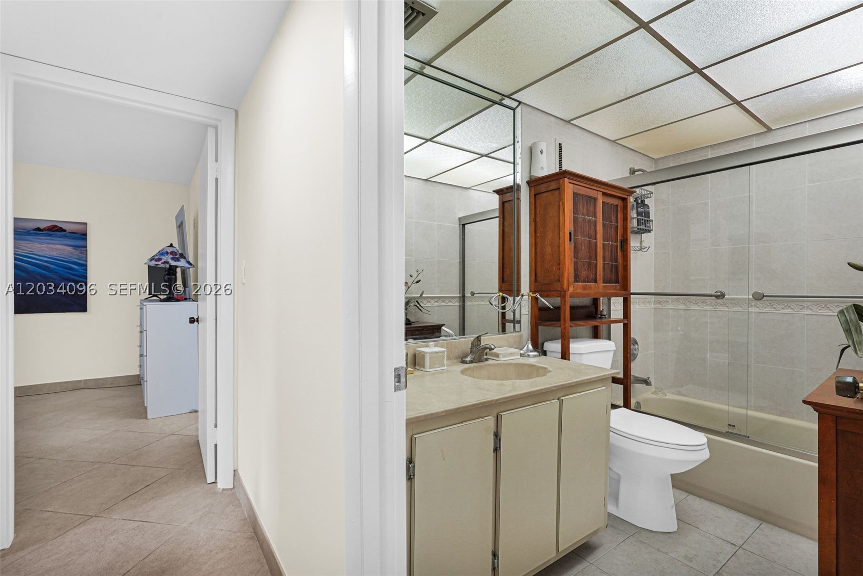 GARDENS OF KENDALL SO CON - Residential Lease