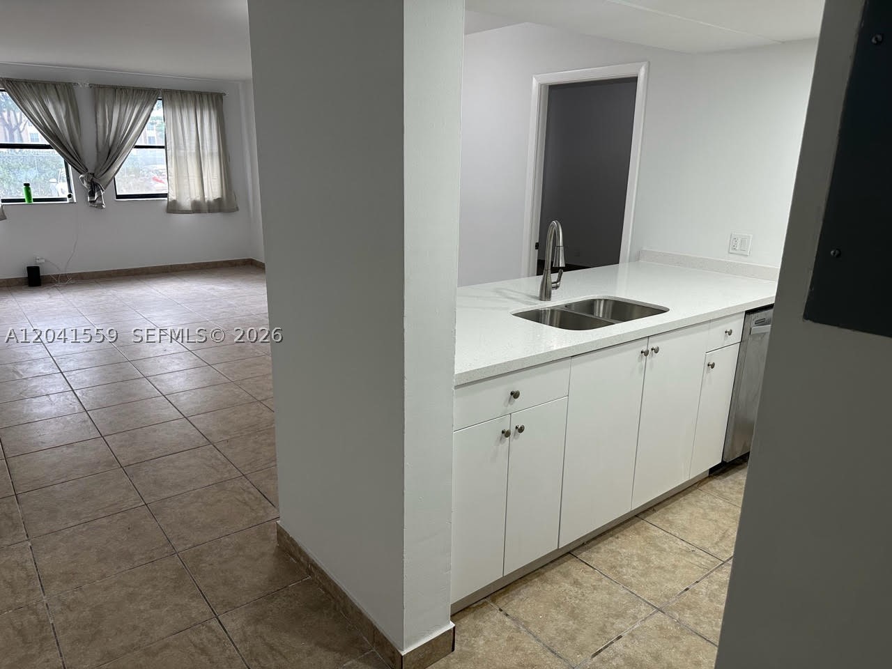 LAS VISTAS AT DORAL CONDO - Residential Lease