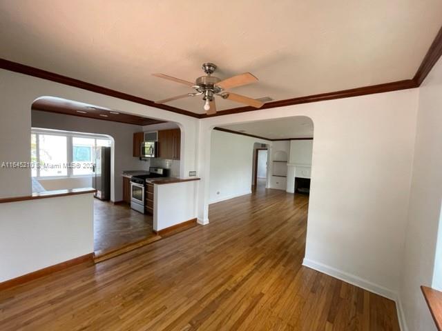 SHADOWLAWN - Residential Lease