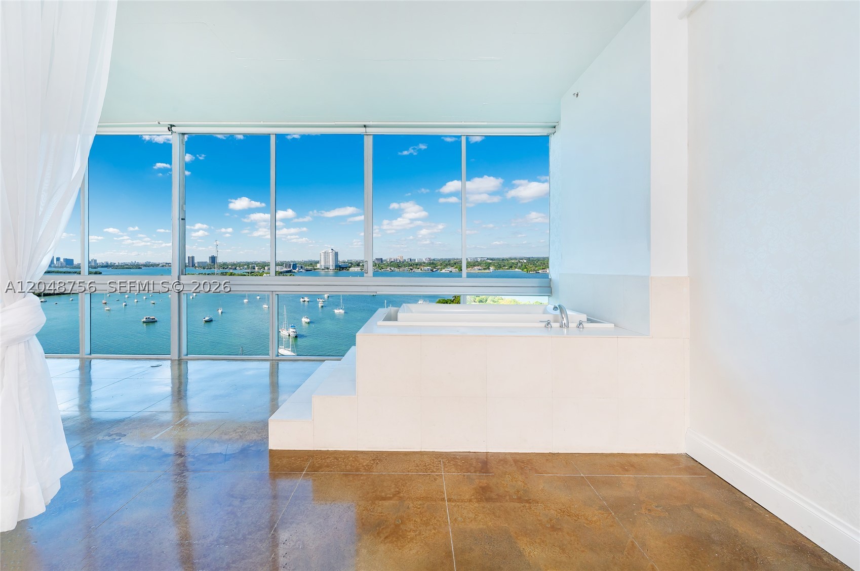 SPACE 01 CONDO - Residential Lease