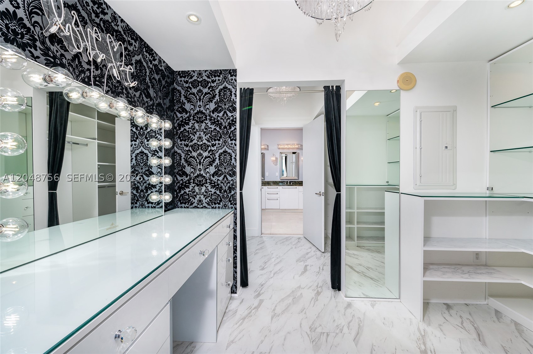 SPACE 01 CONDO - Residential Lease